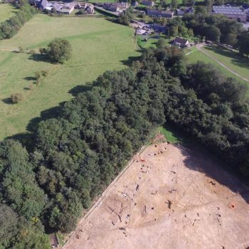 Overhead view of site with Navio fort in the background.